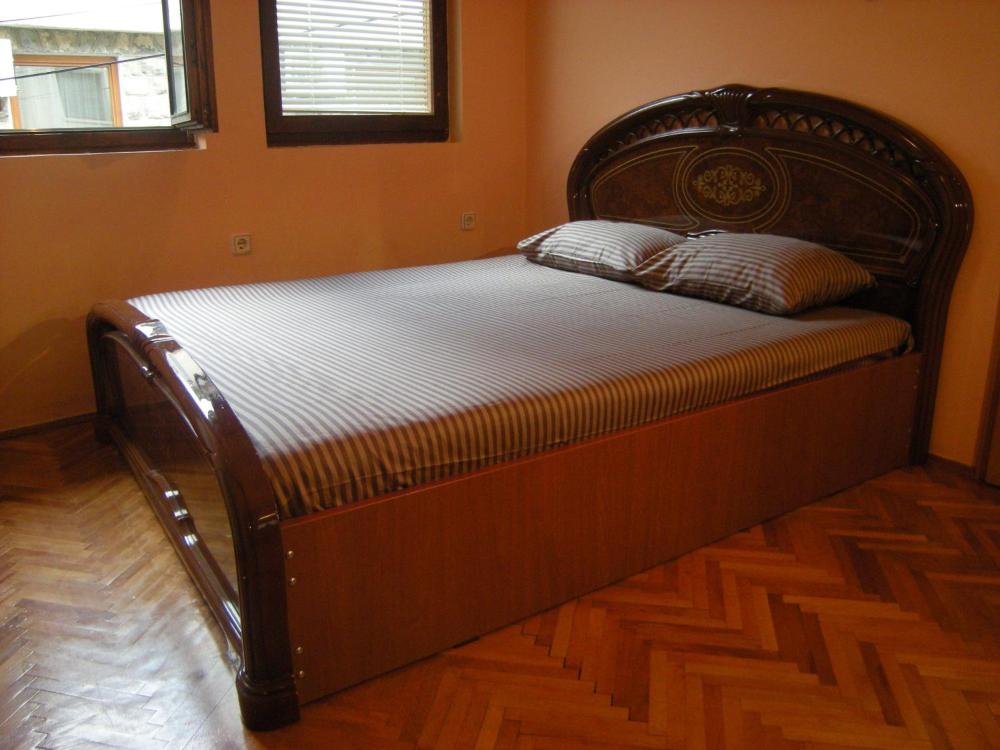Room image 3